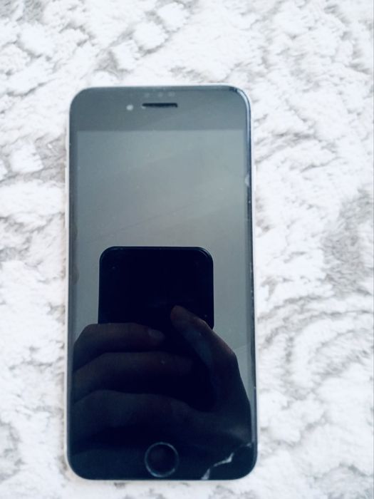 айфон se 2020…….