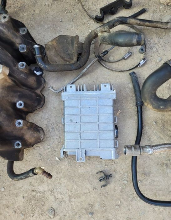 Запчасть ауди 100