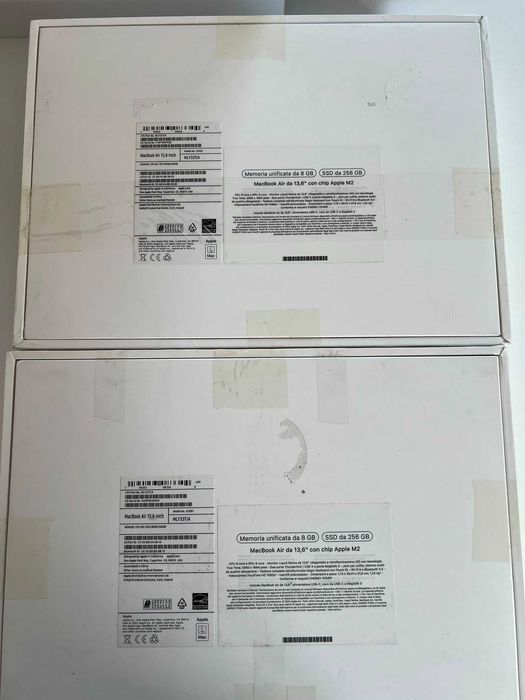 De vânzare 2 x Apple MacBook Air M2 8 GB RAM 256 GB SSD