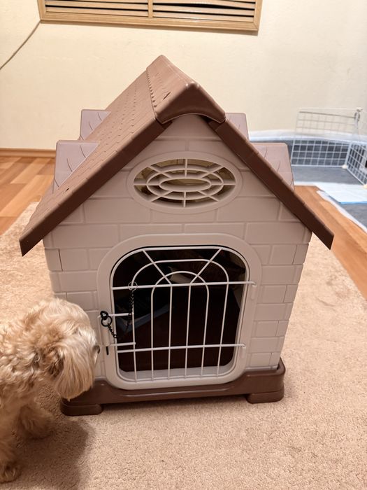 Клетка-дом для домашней собачки