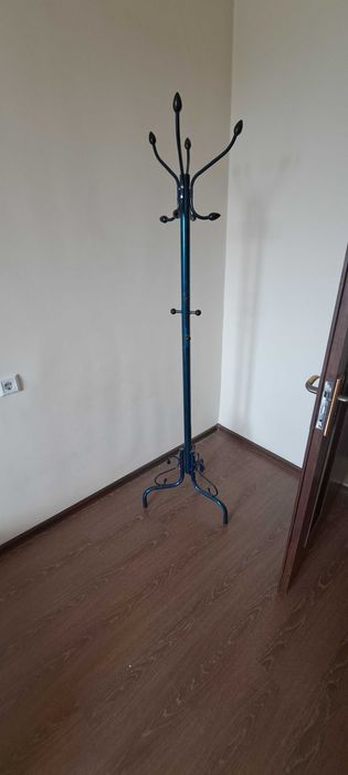 Мебел диван камот вишлка