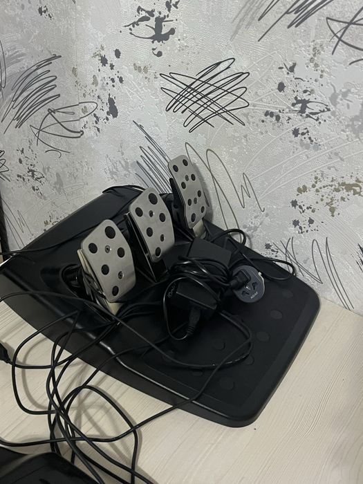 Игровой руль | Logitech G29 Driving Force + Shifter