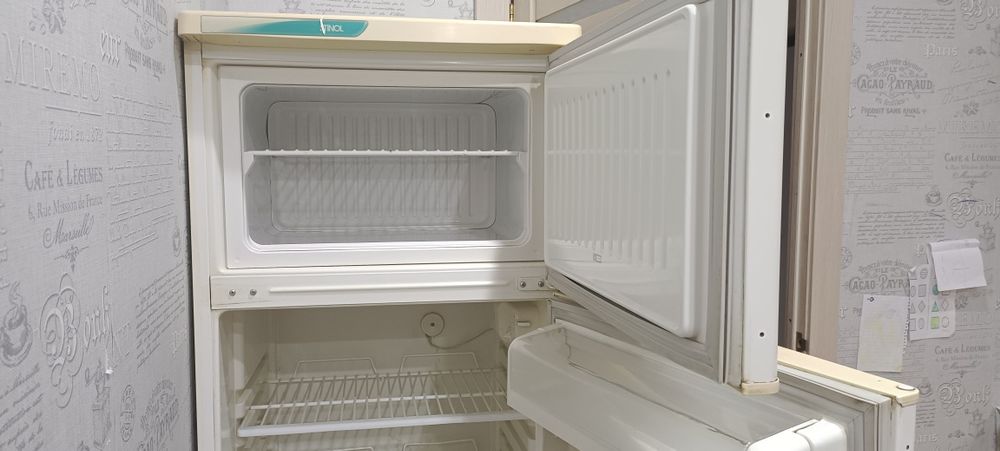 Холодильник Stinol