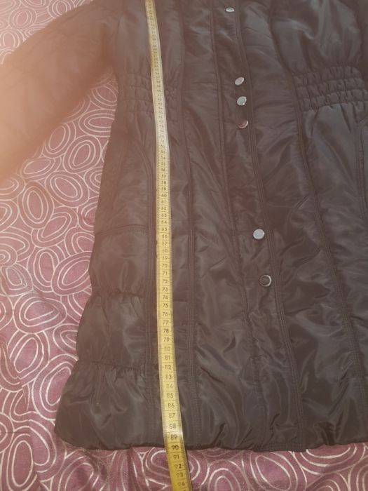 Продавам запазени дамски якета