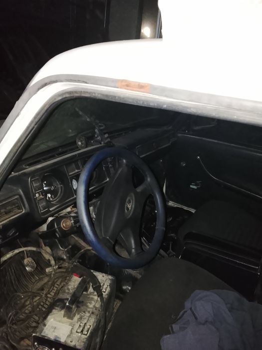Vaz 2105 soriladi