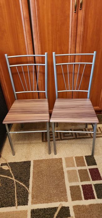 Scaune metalice noi pt bucatarie sau living