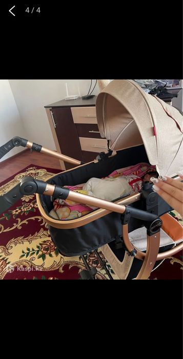 Детская коляска в отличном состоянии