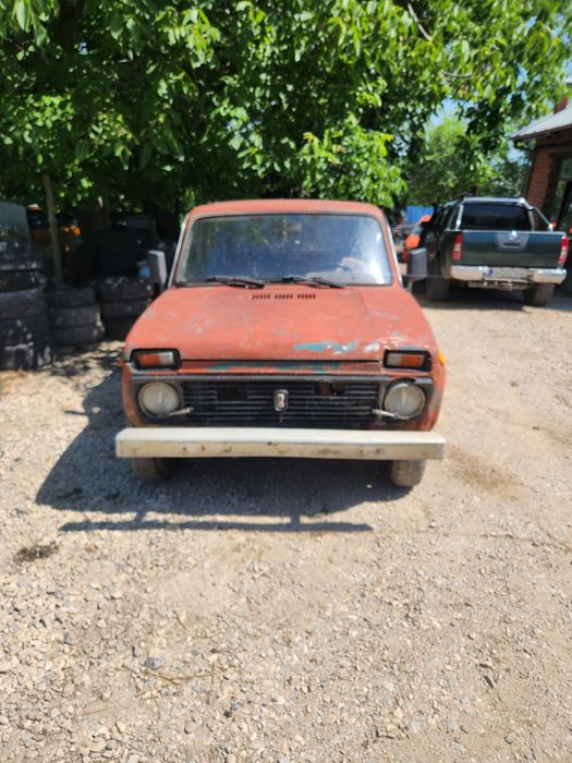 Лада нива 1.6 на части/lada nova 1.6 na chasti