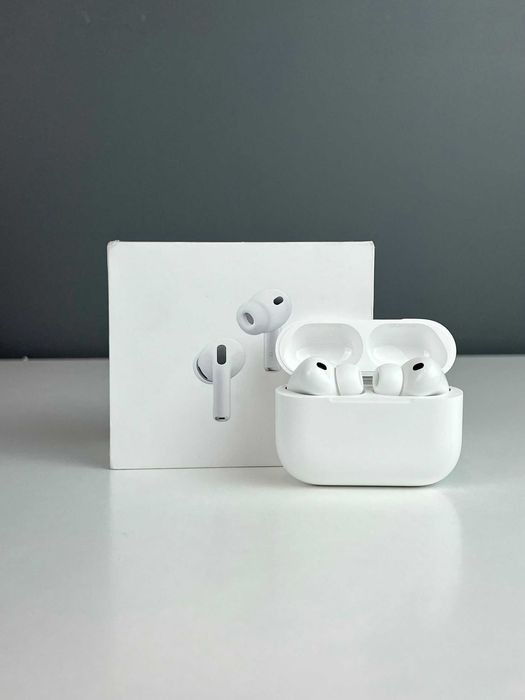 Apple AirPods Pro 3, Белый 7004а7096