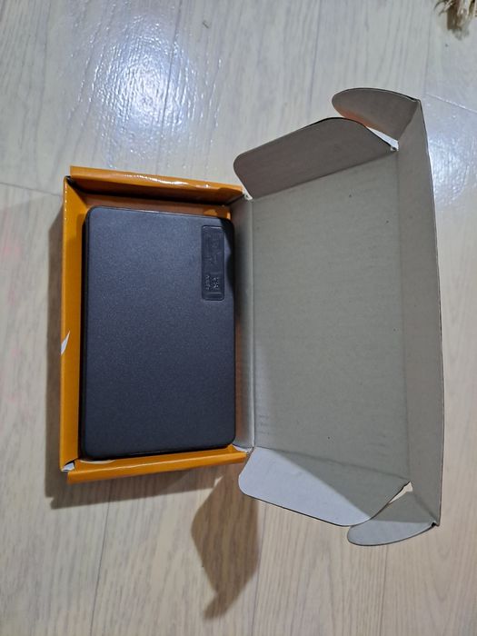 Внешние жесткий диск 1000гб