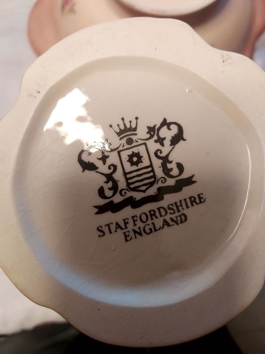 Cana și lighean din ceramică,  în stare foarte bună,  vana 17 cm inalt