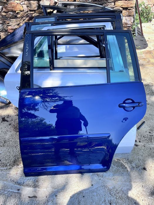 Задна лява врата за volkswagen touran