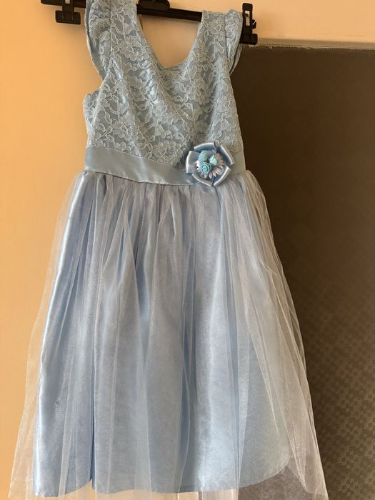 Офицялна рокля + наметало