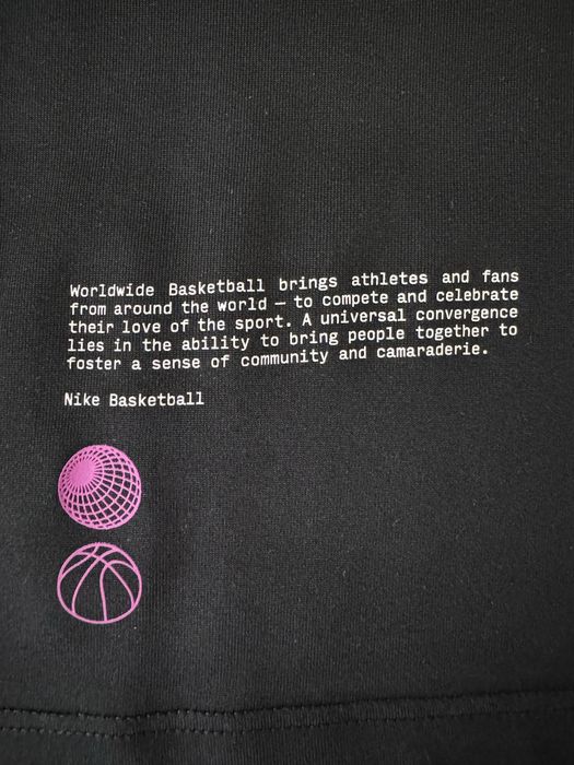 Nike тениска за фитнес и баскетбол