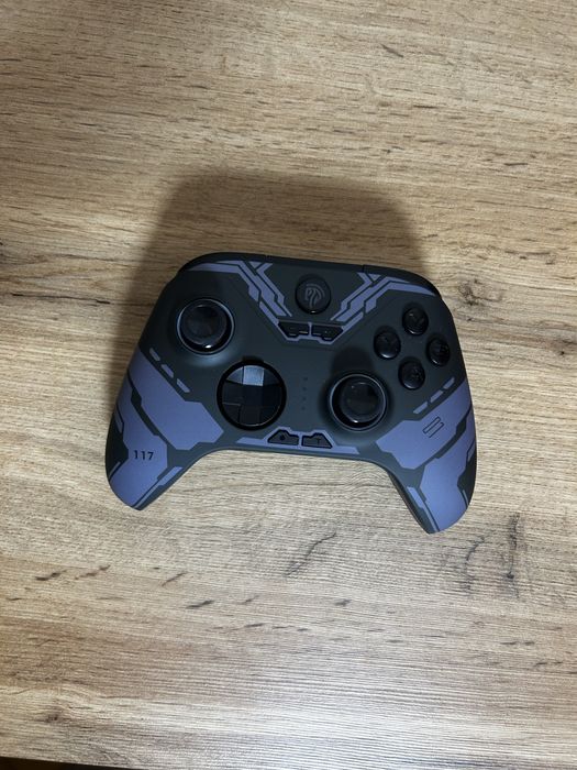 Контролер за PC с RGB.