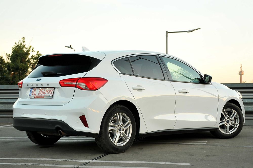 FORD Focus 2019 — imagine 5