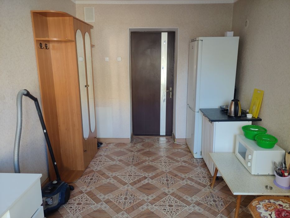 Комната в общежитии на Сдыкова 64