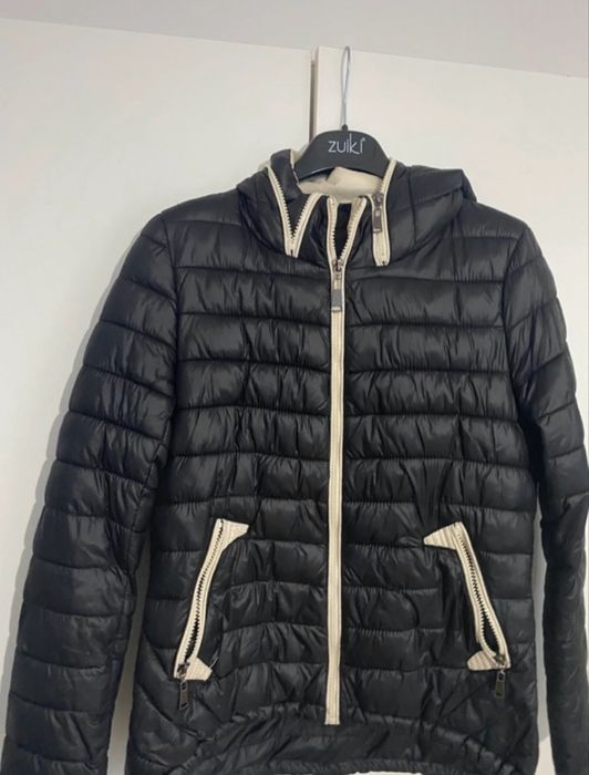 Geaca Zuki pentru femei , in stare buna !
