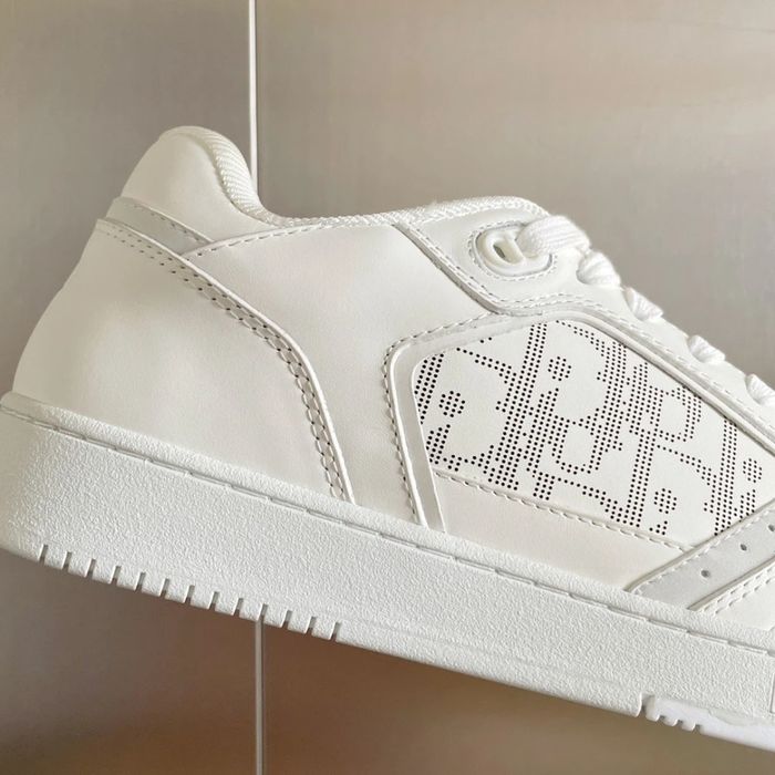 CD B23 Low Top Oblique White