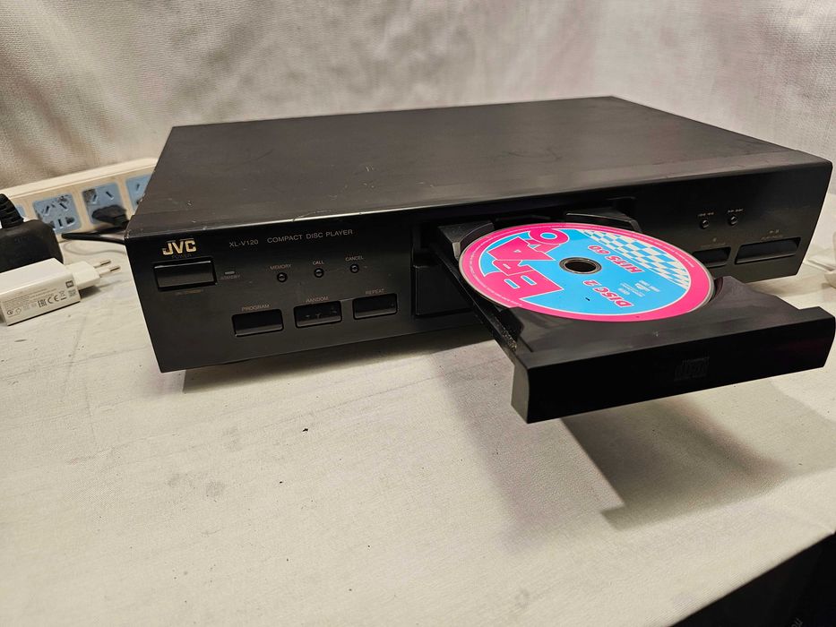 JVC XL V120 CD play