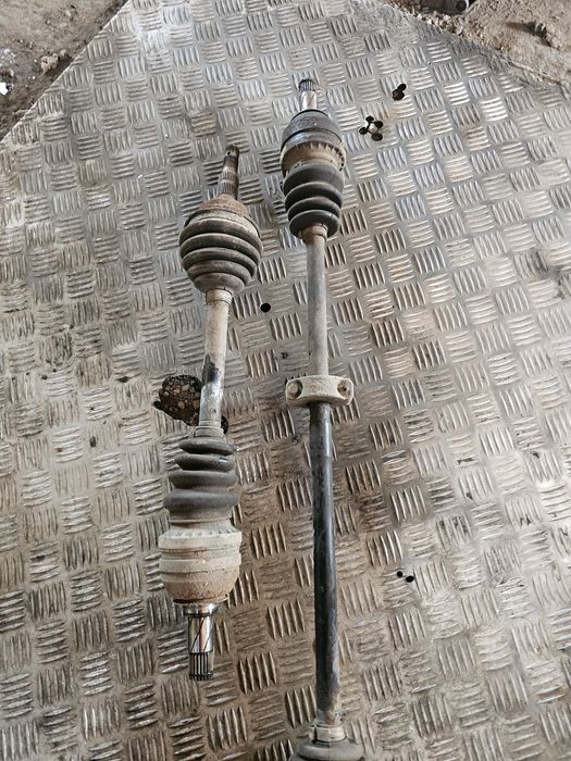 Planetara stanga dreapta lunga scurta Opel astra g 1.6