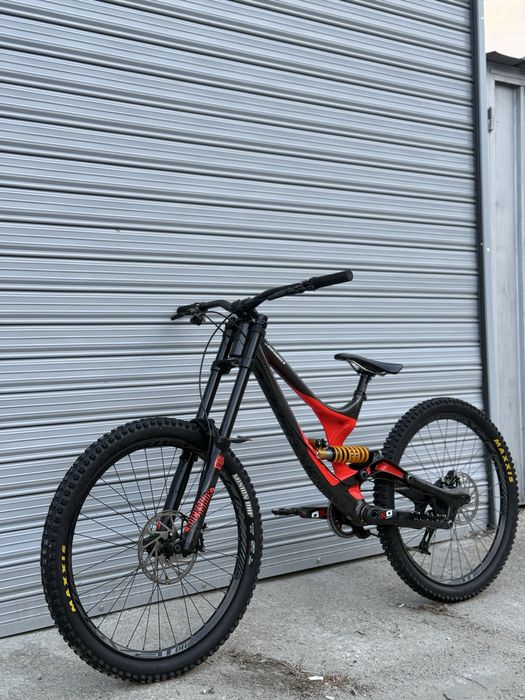 Велосипед за спускане Specialized Demo 8
