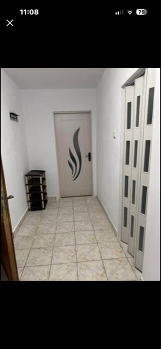 Ofer spre inchiriere apartament cu 2 camere in Carpati