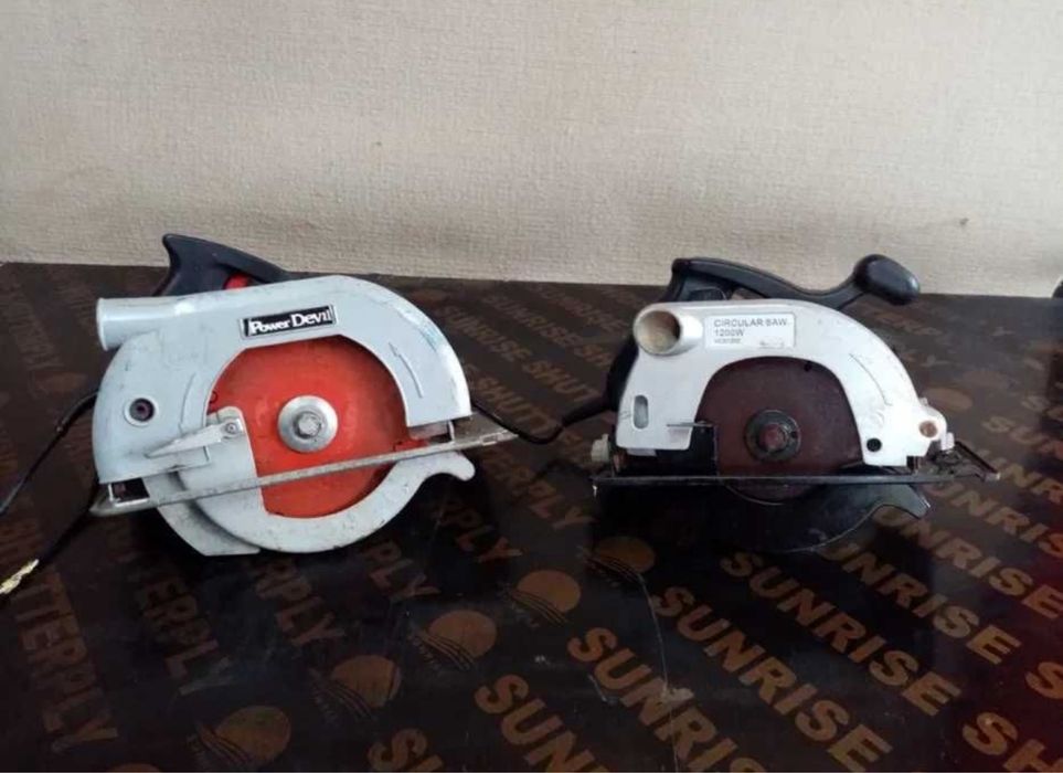 Циркуляр внос от Англия, като нов МН.  Мощен мотор