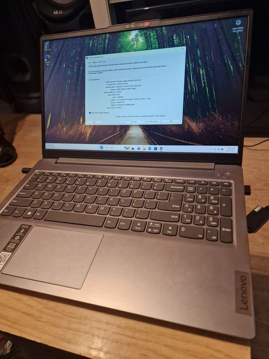 Laptop Lenovo Ideapad Slim 3