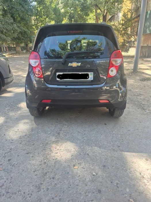 Продаётся Chevrolet Spark Elegant АКПП 4 –позиция. 2021 года.