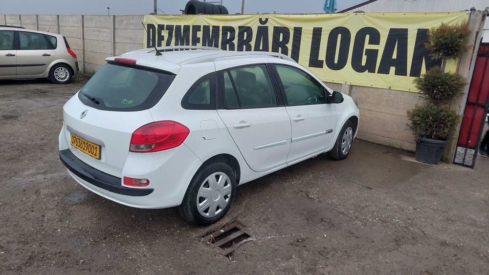 vand piese caroserie renault clio 3
