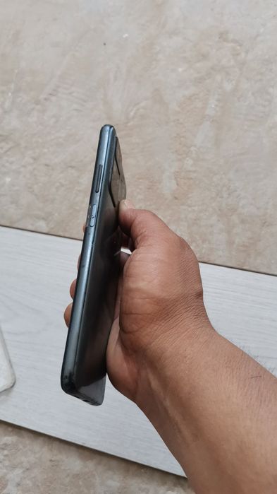 Poco m4 pro 5g срочно сотилади