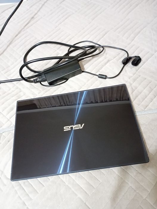 Продам Ноутбук Asus zenbook core i5