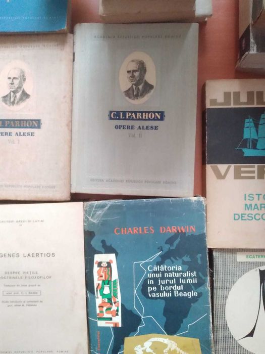 Vand carti literatura universala
