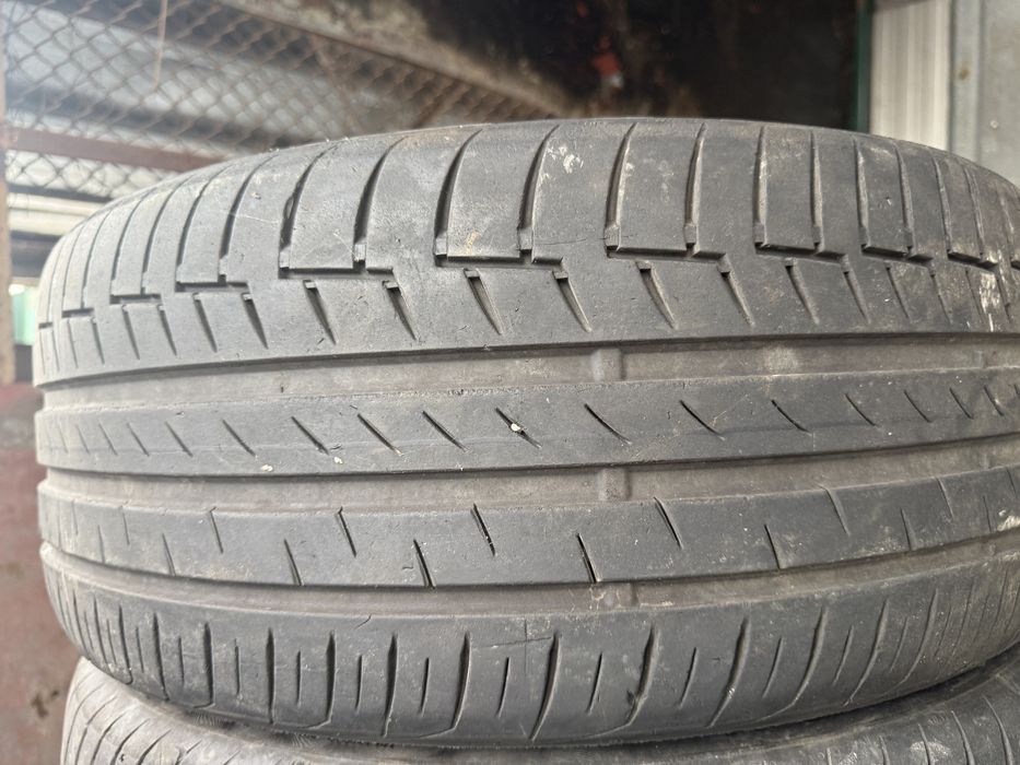 Летни гуми 235/45/18