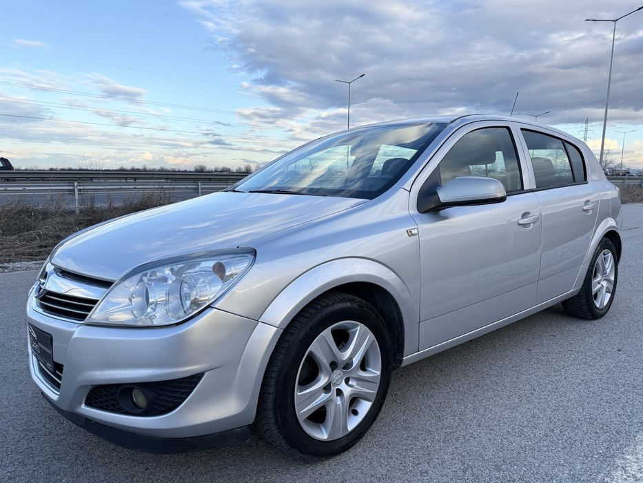Opel Astra 1.4i 90к.с 2010г. LPG / EURO 5 / FACELIFT