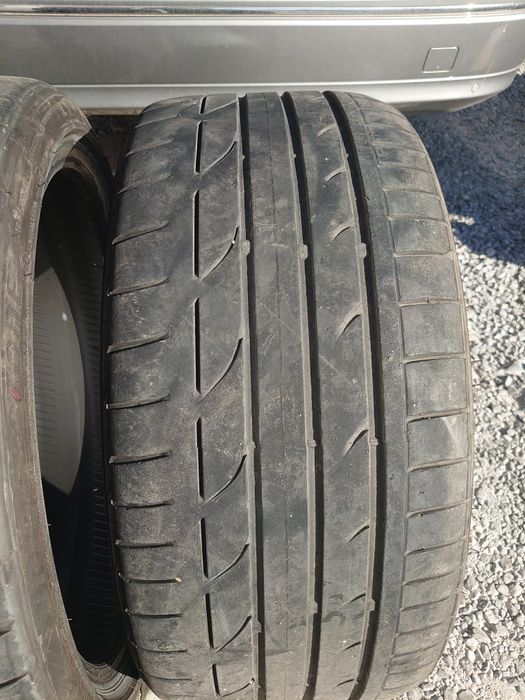 Bridgestone S001 245/35/19