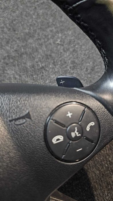 Volan Mercedes-Benz ML W164 cu incalzire + padele