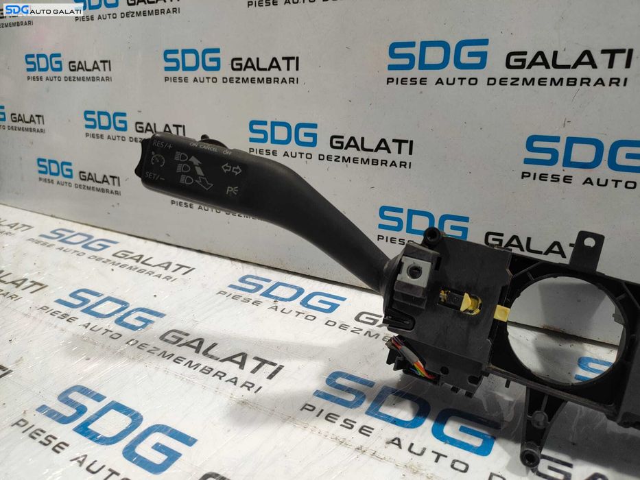Ansamblu Semnalizare Faza Lunga Scurta Maneta Manete Stergator Stergatoare Pilot Automat Skoda Rapid 2013 - 2020 Cod 6RA953521C [L4866]