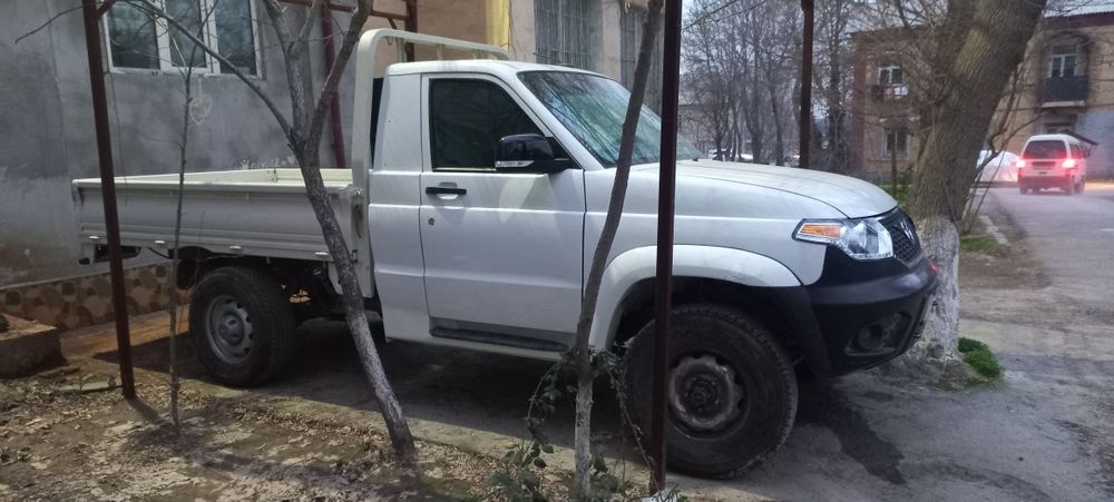 Уаз Патриот пикап 2011г