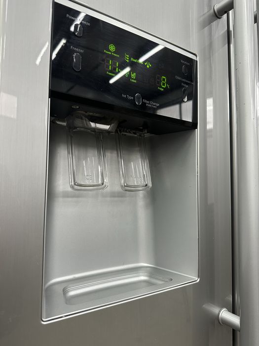 Хладилник Samsung