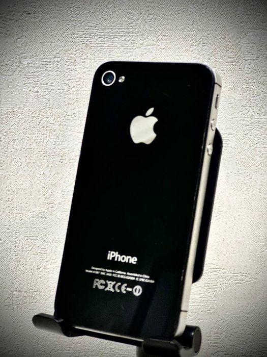 iPhone 4   Apple