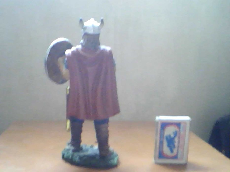 Статуэтка Викинг Воин.