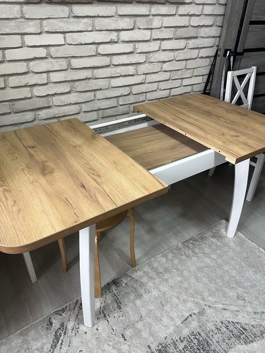 Продам раскладной стол в отличном