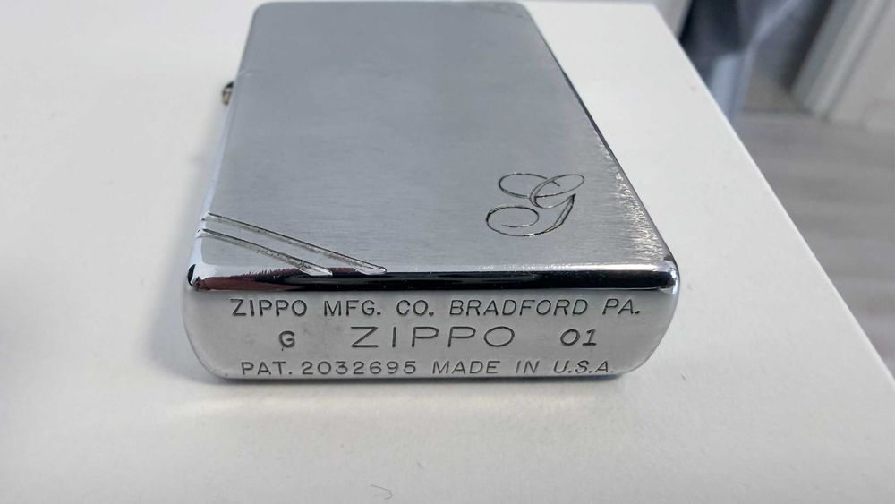 Bricheta Zippo originala Canada + cadou