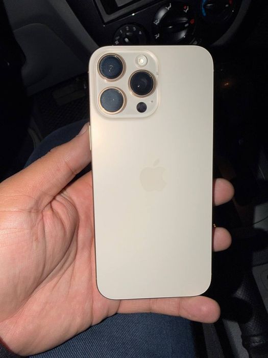 Iphone 16 pro max gold