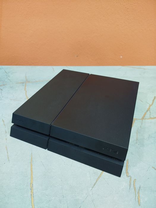 Продается игровая консоль