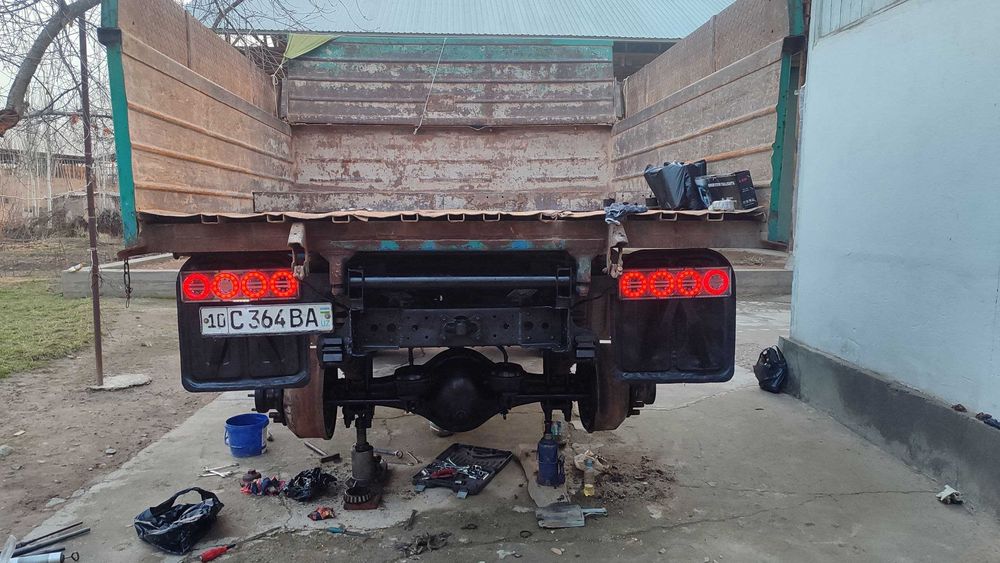 Зил сотилади срочно