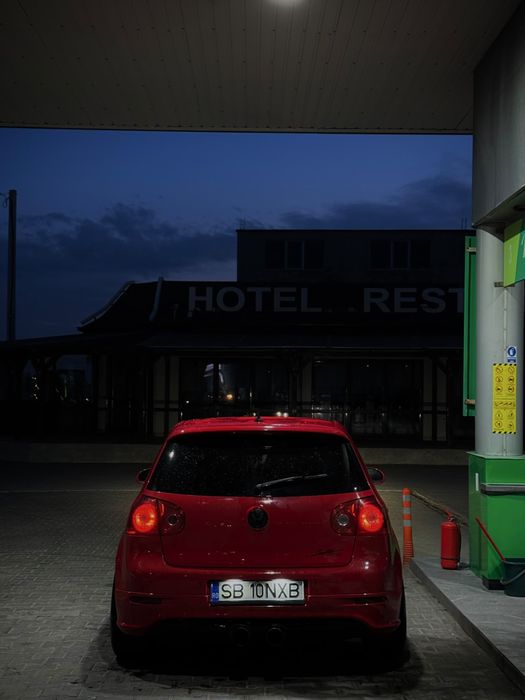 VOLKSWAGEN Golf 2006 — imagine 3