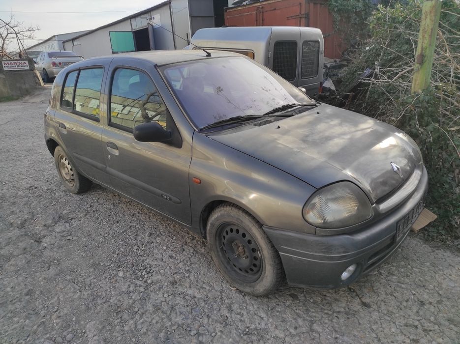 Продавам на части RENAULT CLIO 1.9 D